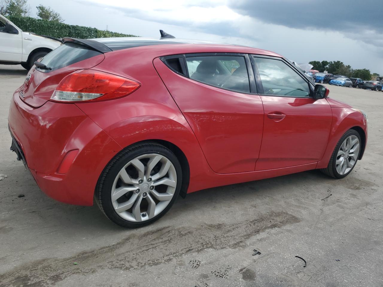 KMHTC6AD8DU165846 2013 Hyundai Veloster