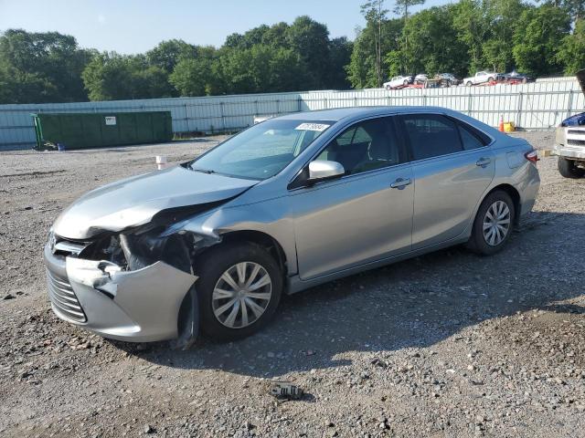 VIN 4T1BF1FK5FU010266 2015 Toyota Camry, LE no.1