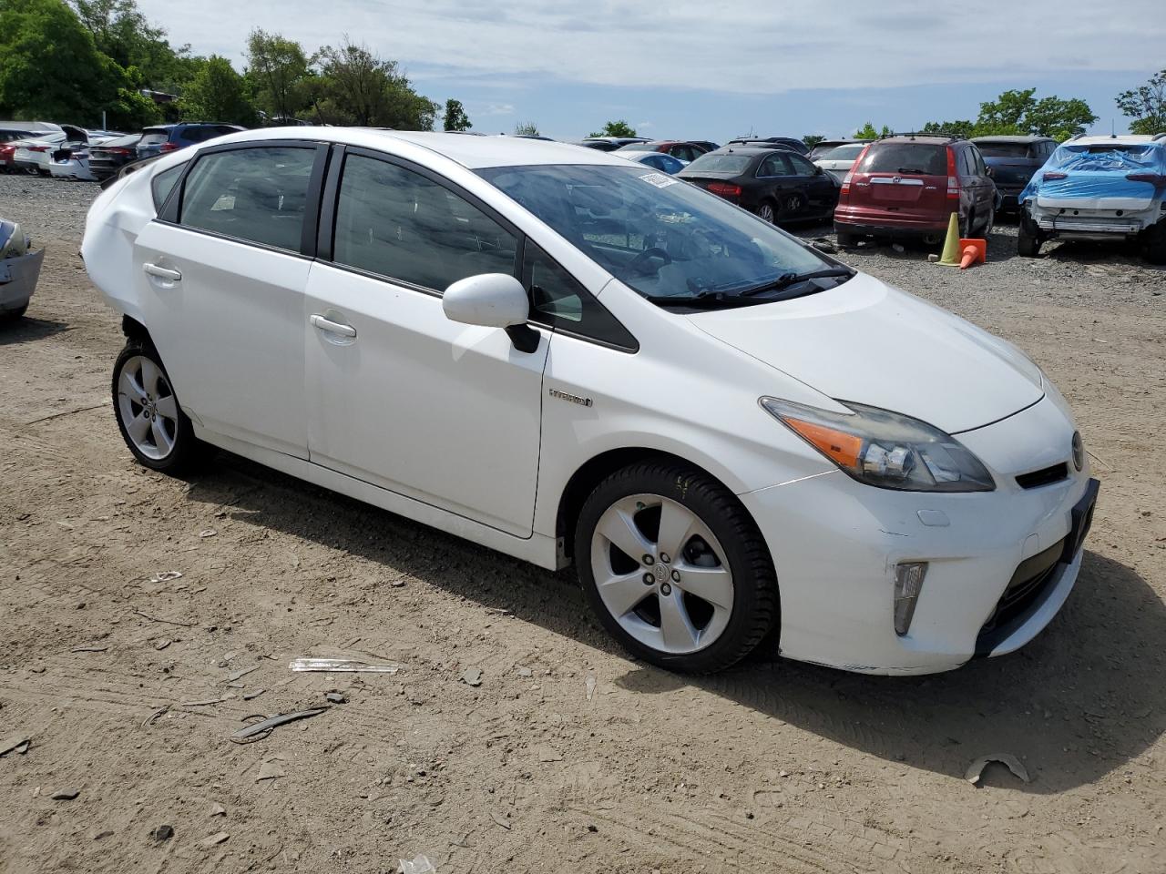 JTDKN3DUXD5551182 2013 Toyota Prius