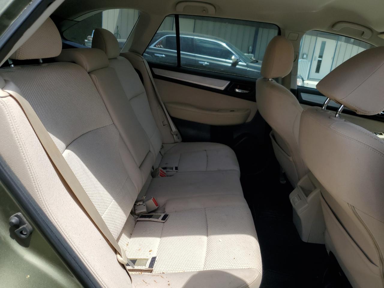 4S4BSACC3J3262900 2018 Subaru Outback 2.5I Premium