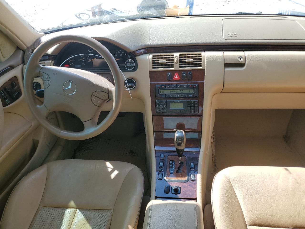 WDBJF65J31B339881 2001 Mercedes-Benz E 320