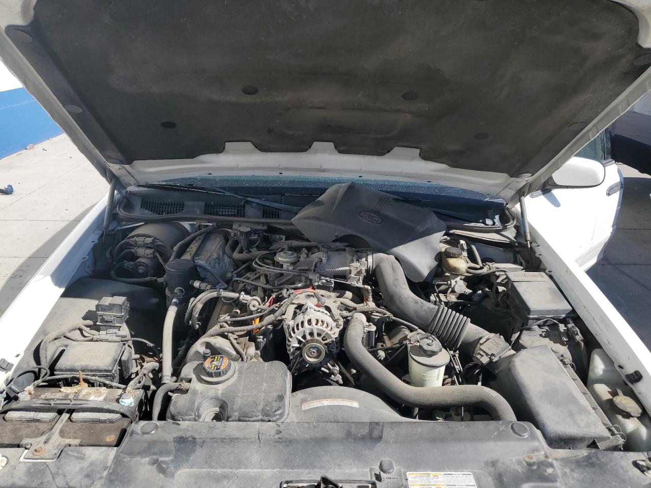 2FAFP73W2XX102514 1999 Ford Crown Victoria