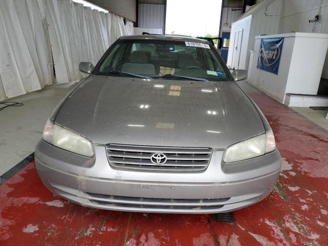 1999 Toyota Camry Ce VIN: 4T1BG22K4XU554283 Lot: 61075974