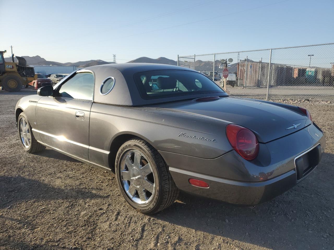 1FAHP60A33Y112863 2003 Ford Thunderbird