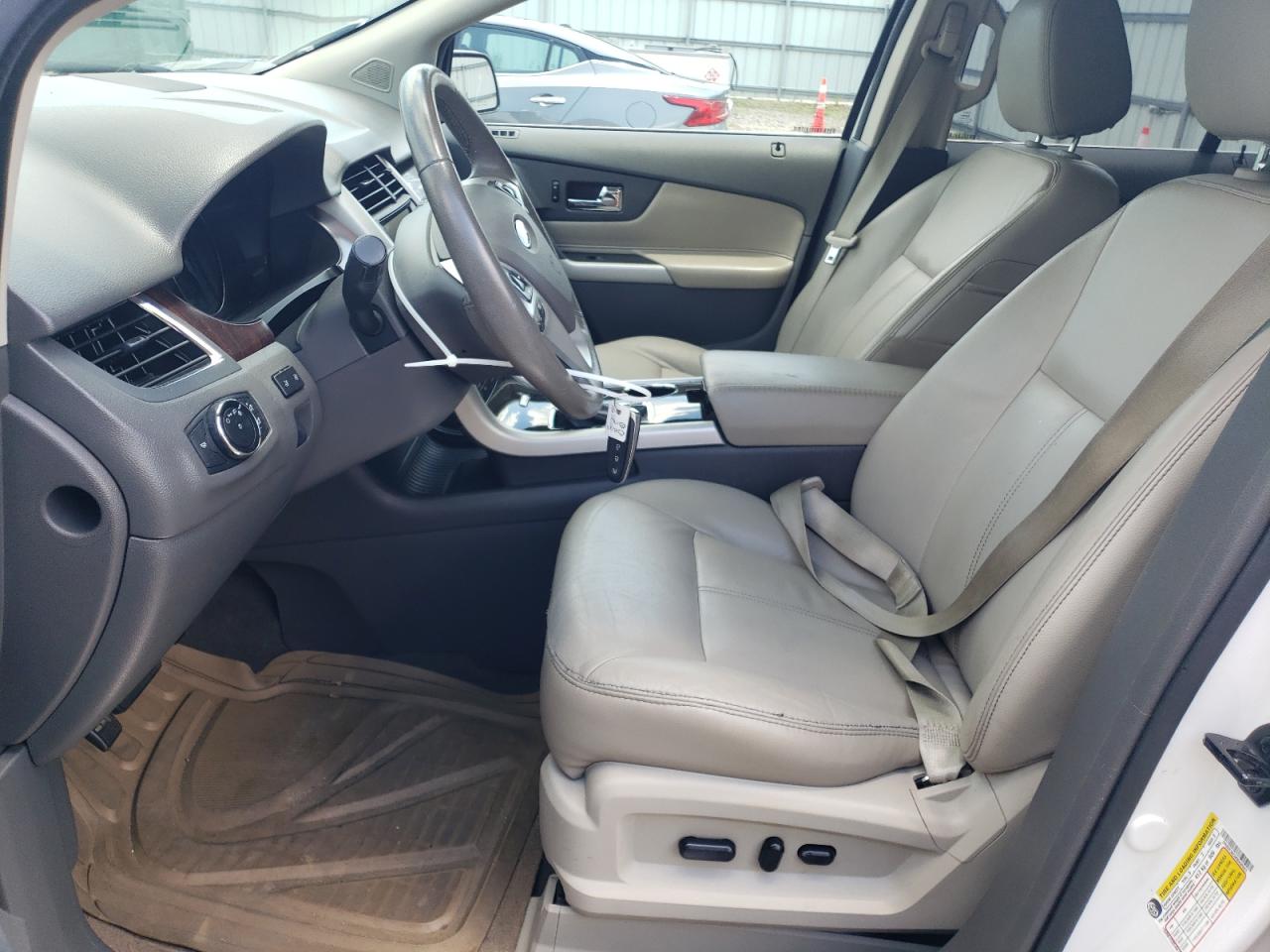 2FMDK3KC0EBA98551 2018 Ford Edge Limited