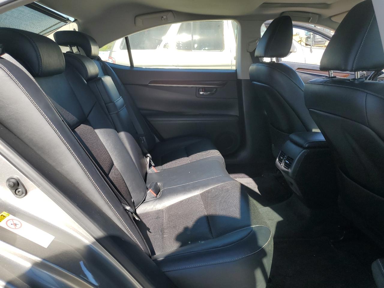 JTHBK1GG7F2153708 2015 Lexus Es 350