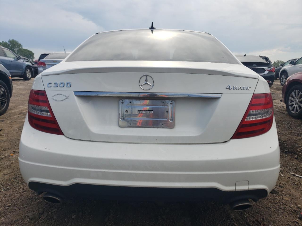 WDDGF8AB8DR297330 2013 Mercedes-Benz C 300 4Matic