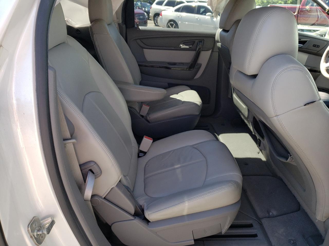 1GKKRSKD9FJ150898 2015 GMC Acadia Slt-2