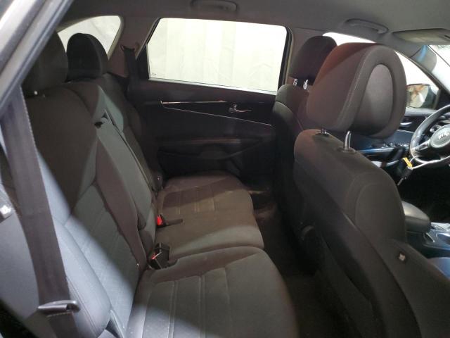 2016 KIA SORENTO LX - 5XYPGDA34GG001327