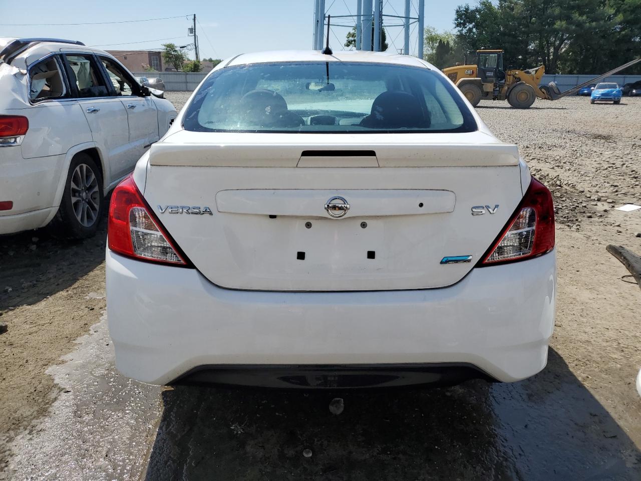 2016 Nissan Versa S vin: 3N1CN7AP4GL883717