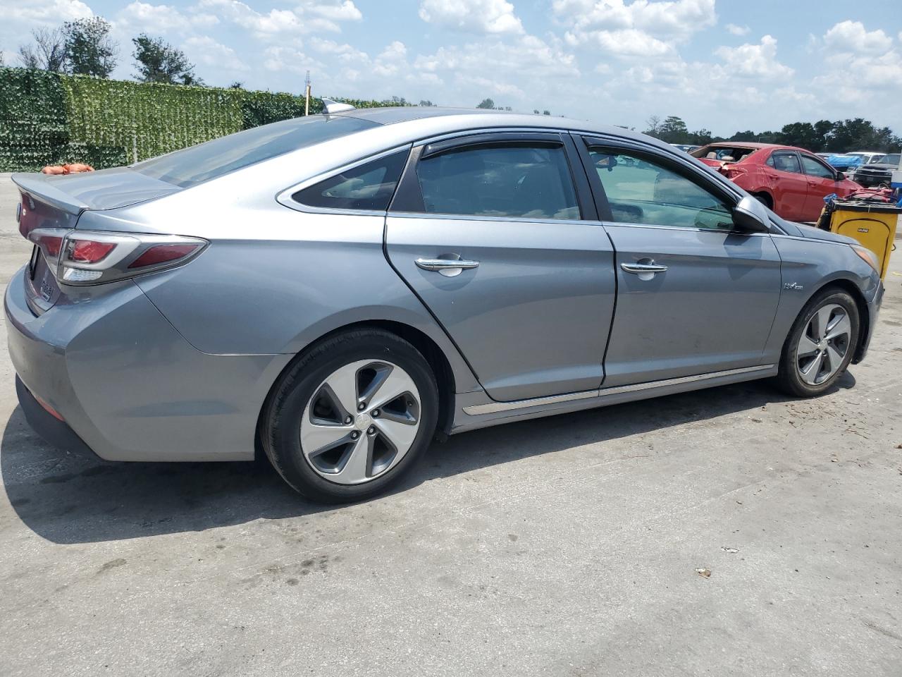 2017 Hyundai Sonata Hybrid vin: KMHE34L12HA044639