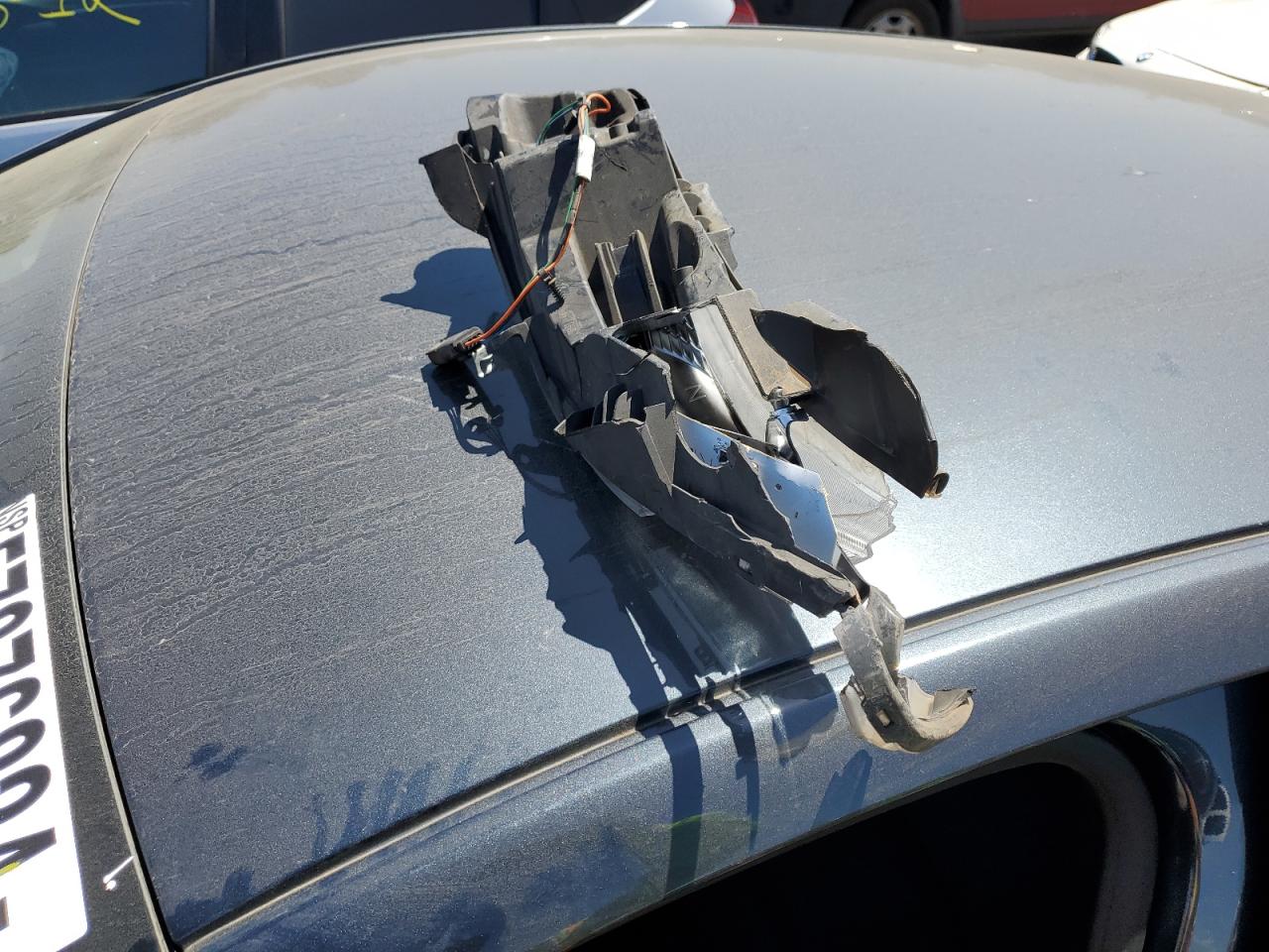 1G1ZD5STXLF057798 2020 Chevrolet Malibu Lt