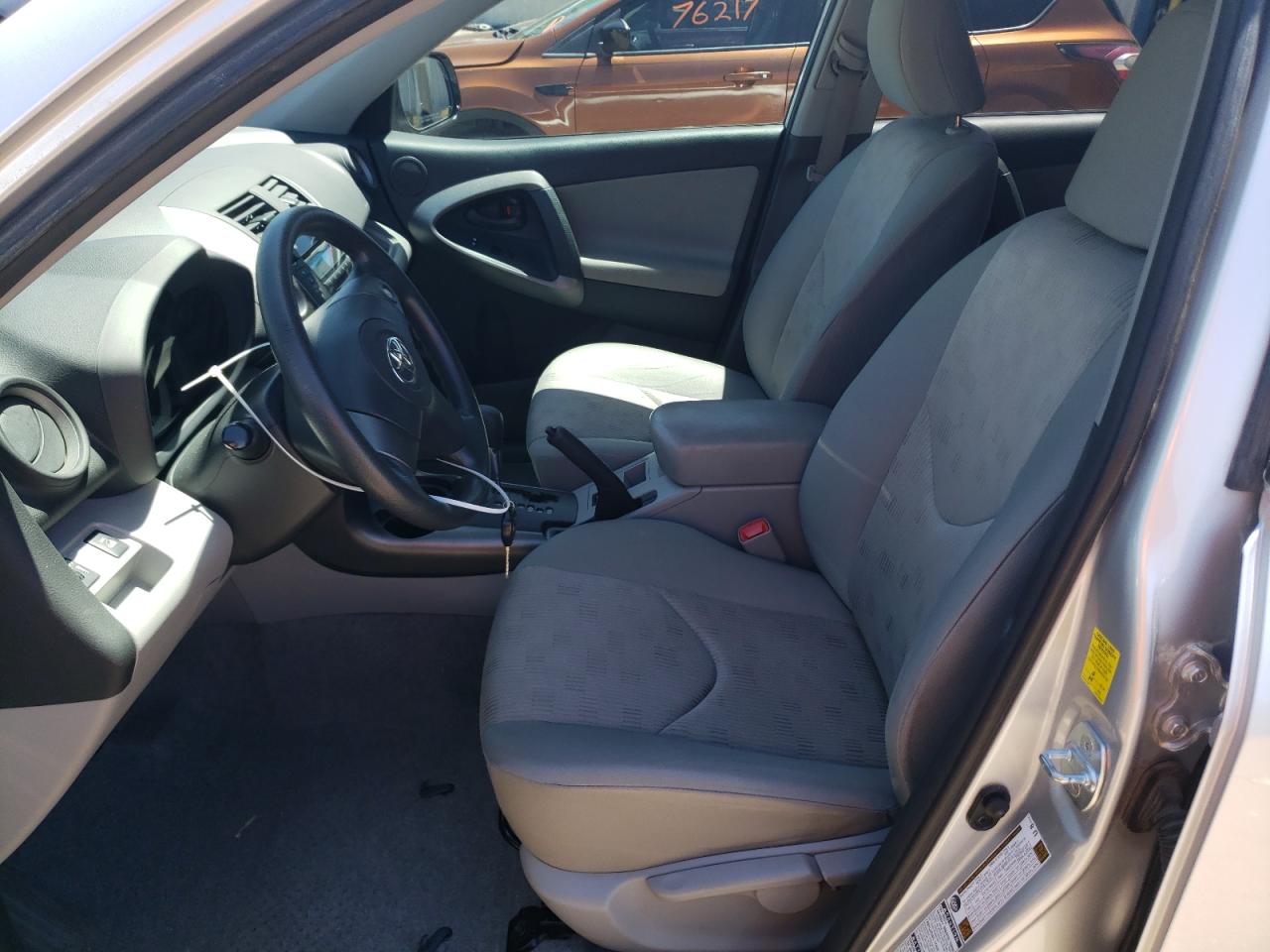 JTMBK4DV7AD011152 2010 Toyota Rav4