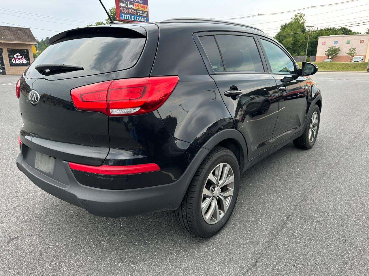 2015 Kia Sportage Lx vin: KNDPB3AC6F7738582