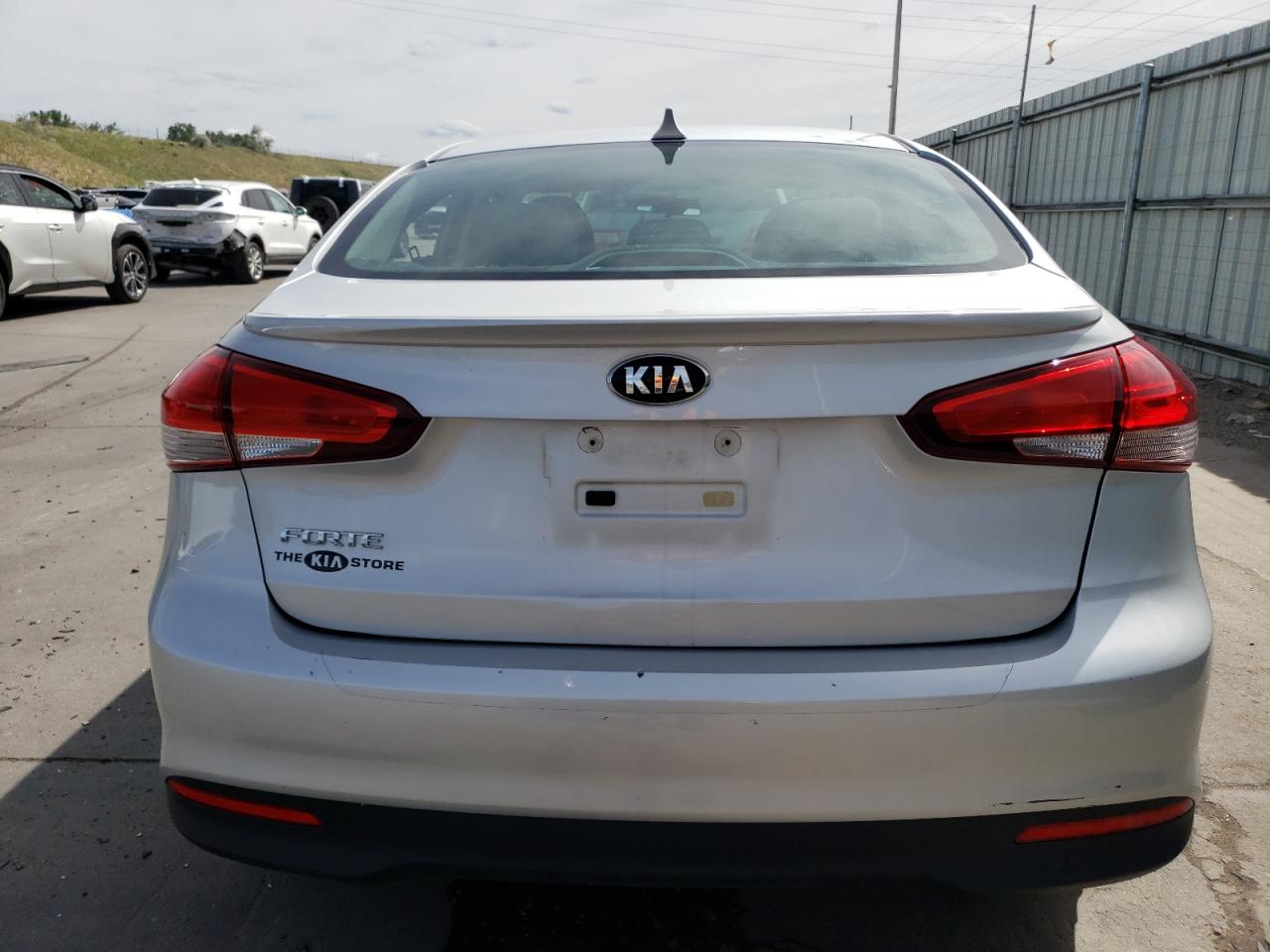 KIA FORTE LX