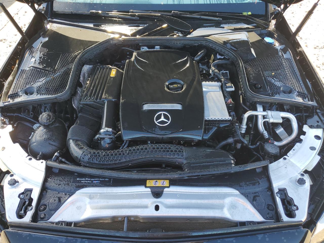 55SWF4JB9JU276209 2018 Mercedes-Benz C 300