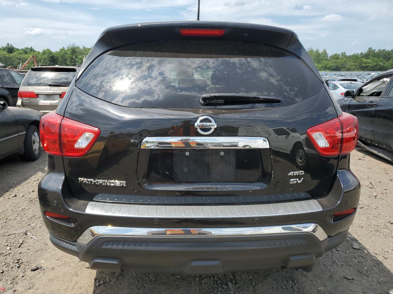 5N1DR2MM5JC631306 2018 Nissan Pathfinder S