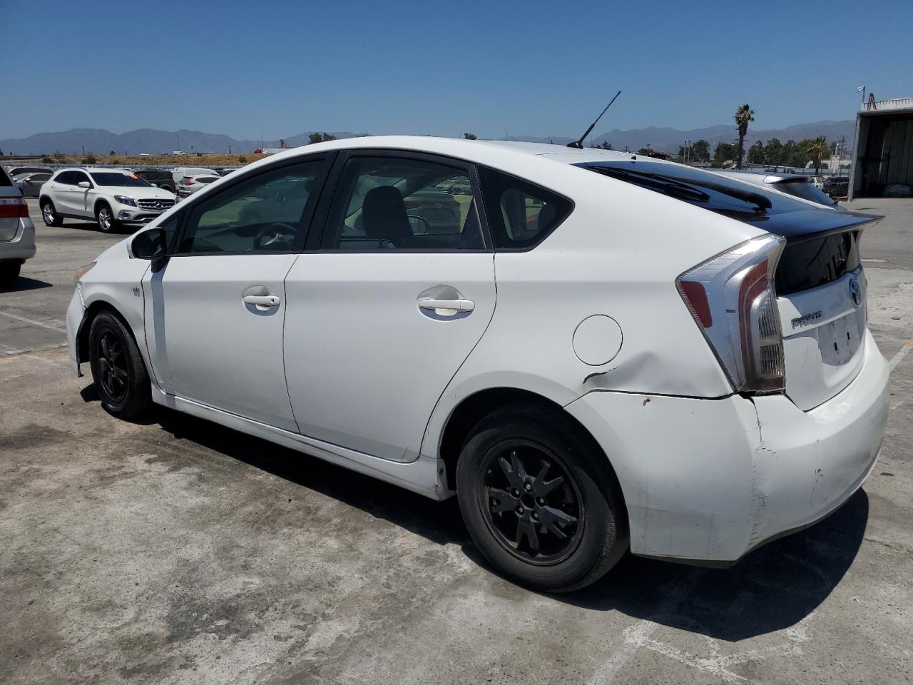 2014 Toyota Prius vin: JTDKN3DU5E1781947