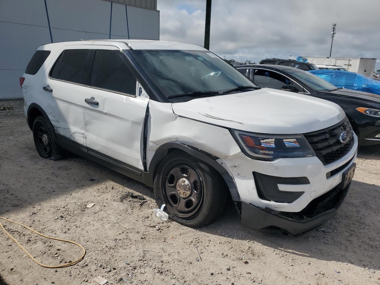 1FM5K8AR3JGC94574 2018 Ford Explorer Police Interceptor