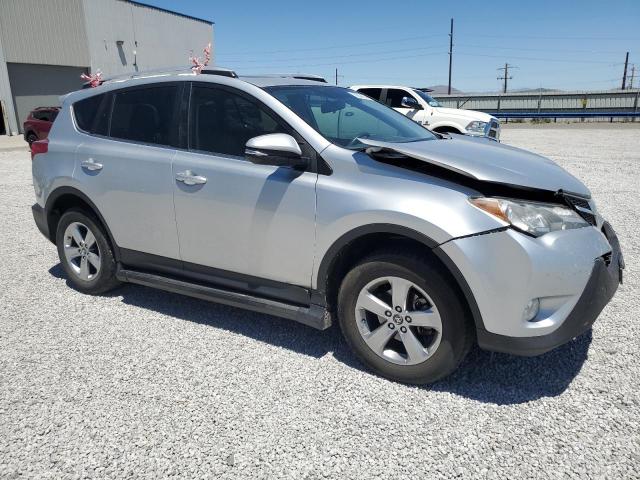 VIN JTMRFREV7FJ031506 2015 Toyota RAV4, Xle no.4