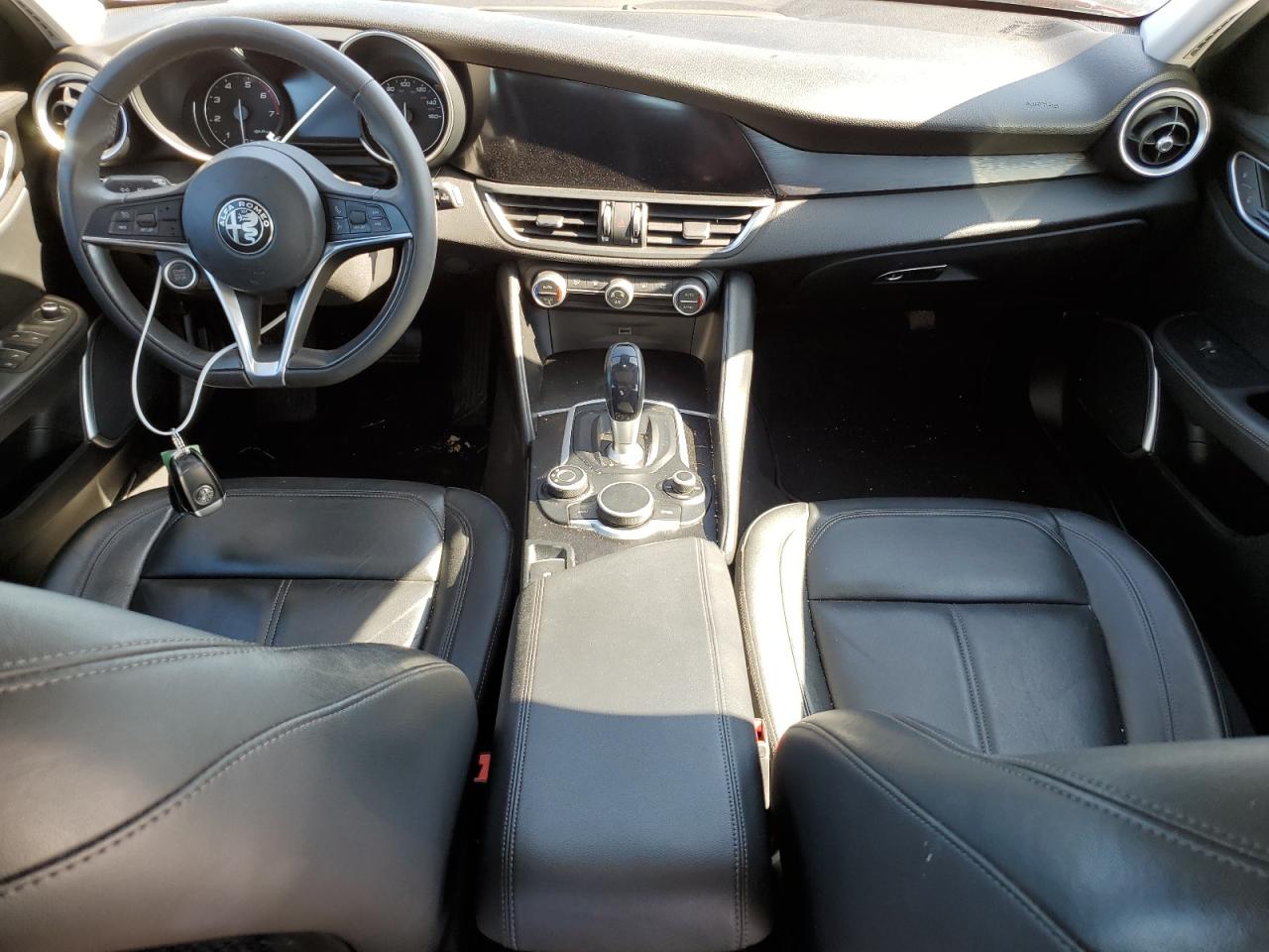 ZARFAEDN0J7564580 2018 Alfa Romeo Giulia Q4