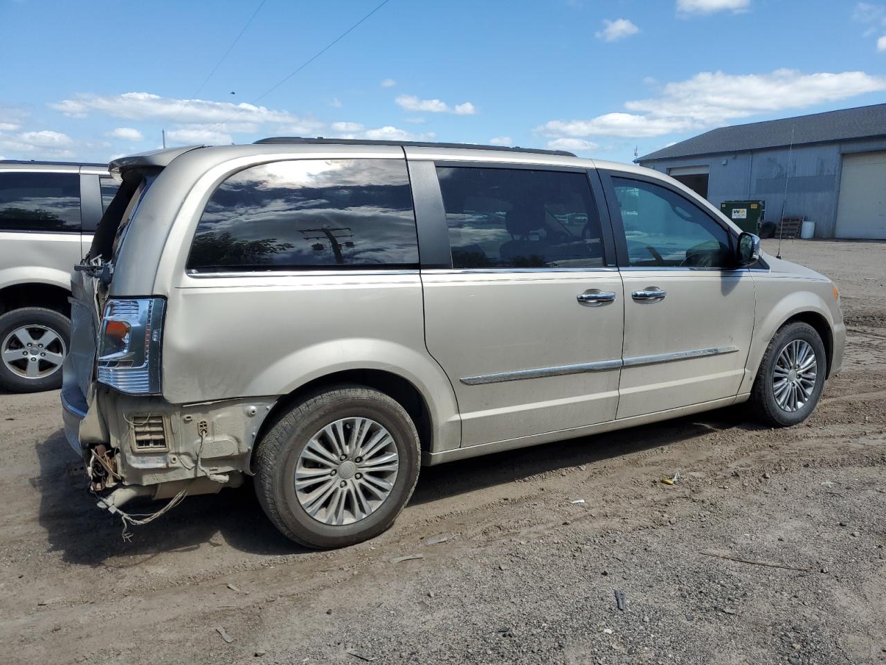 2C4RC1CG0ER175150 2014 Chrysler Town & Country Touring L