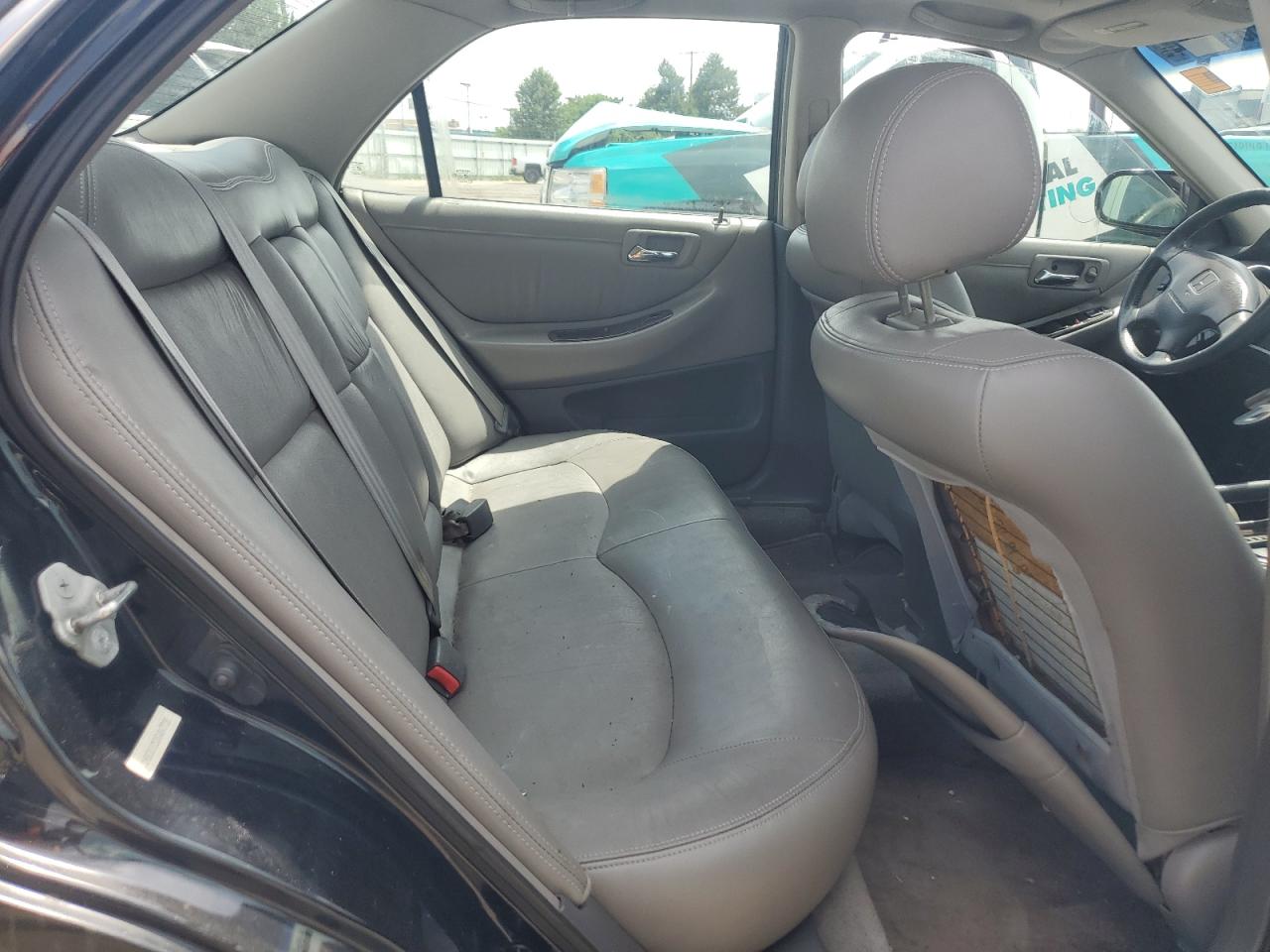 1HGCG1653XA047739 1999 Honda Accord Ex