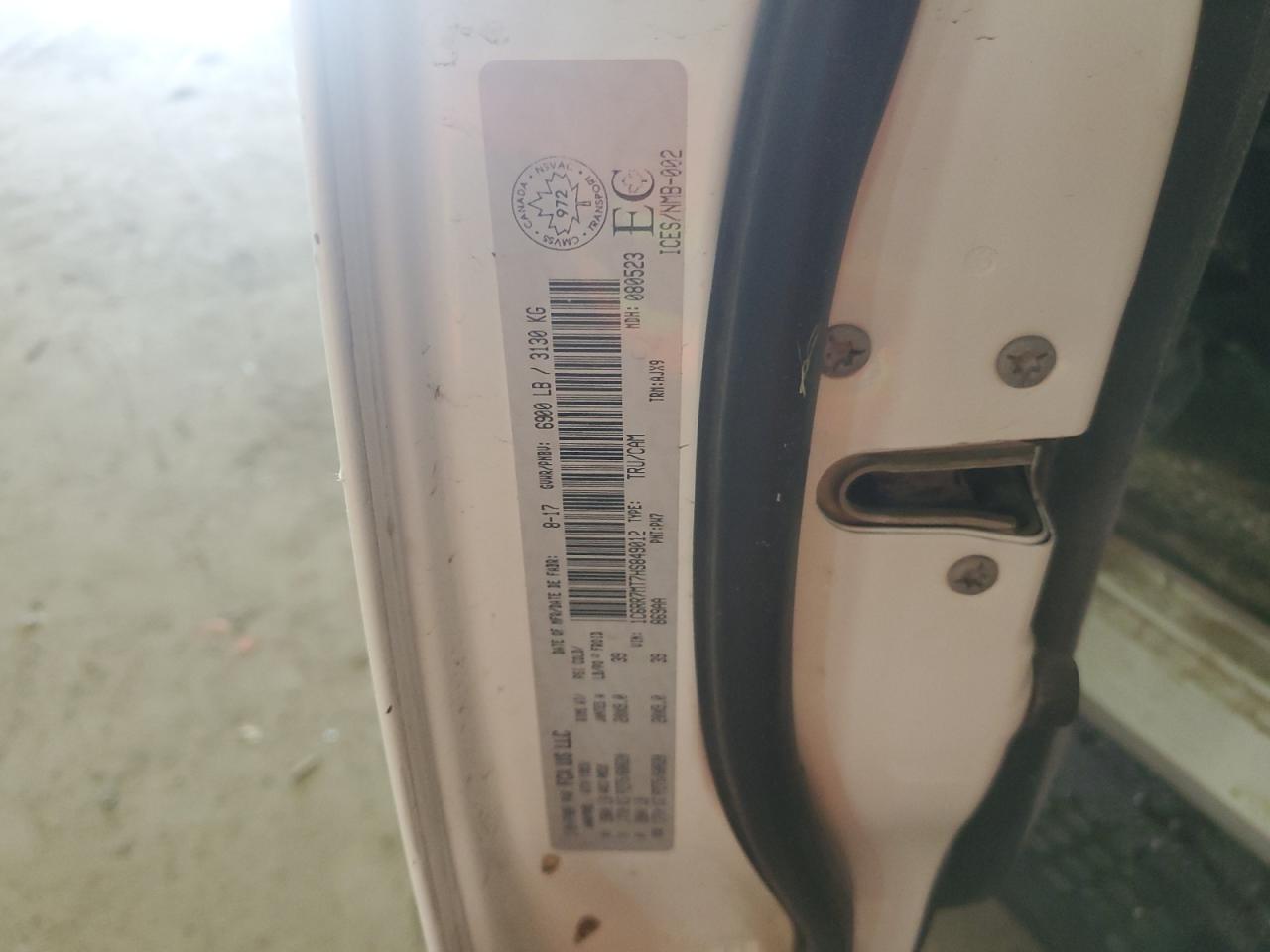 1C6RR7MT7HS849012 2017 Ram 1500 Sport