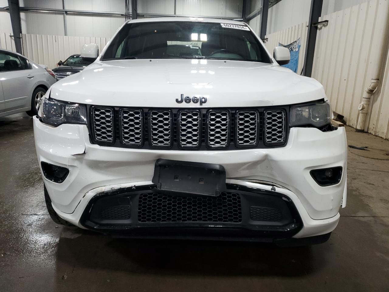 2019 Jeep Grand Cherokee Laredo vin: 1C4RJFAG0KC628449