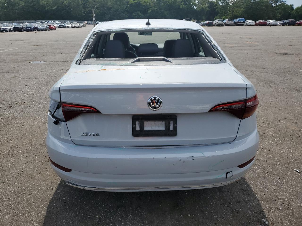 3VWC57BU8KM069944 2019 Volkswagen Jetta S