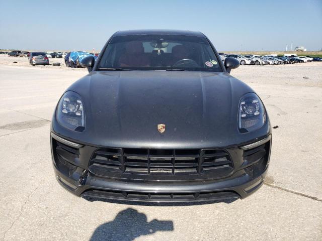 2018 Porsche Macan Gts VIN: WP1AG2A5XJLB63582 Lot: 57896924