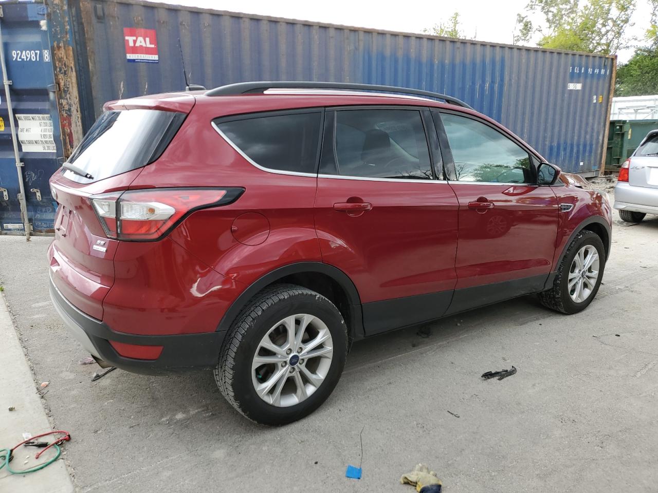 1FMCU0GD7JUC28528 2018 Ford Escape Se