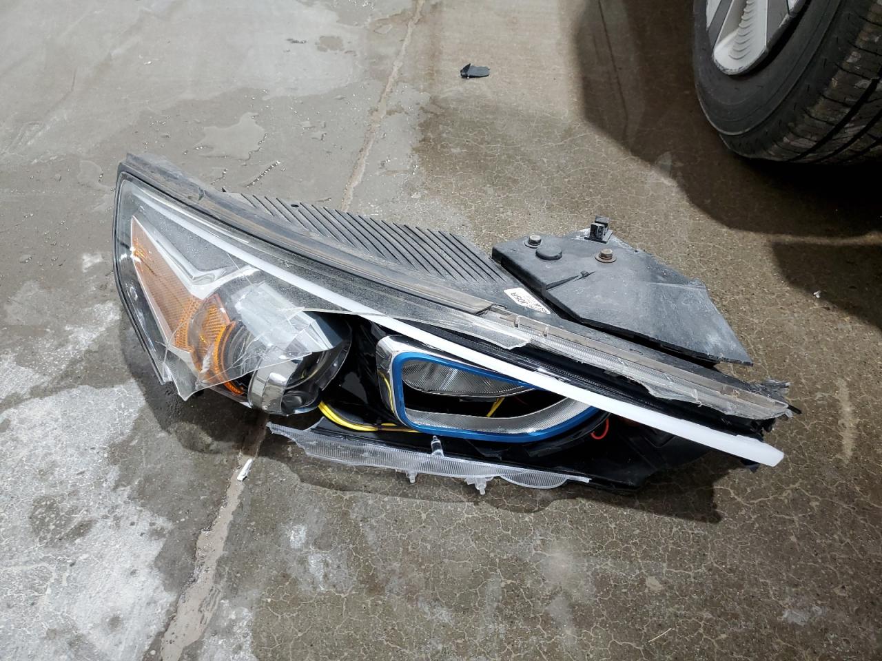 KMHC65LCXHU057532 2017 Hyundai Ioniq Blue