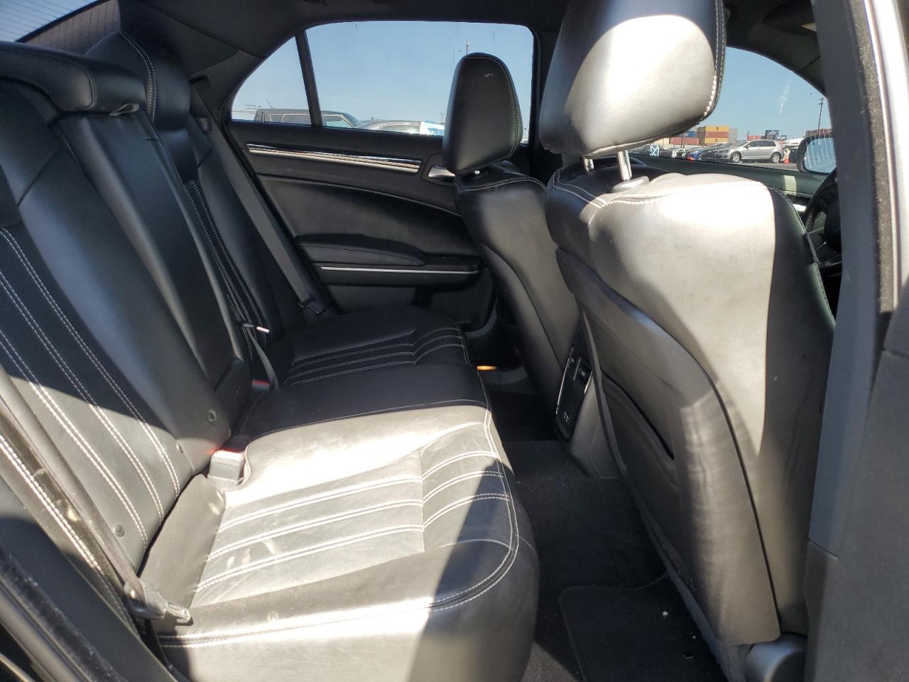 2C3CCABG0LH158489 2020 Chrysler 300 S