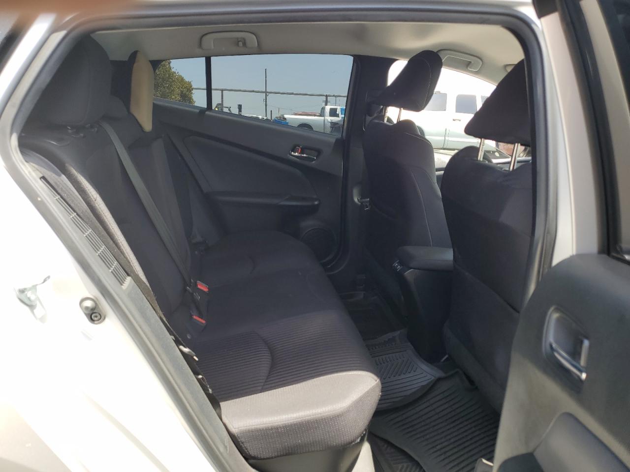 JTDKAMFP4M3180203 2021 Toyota Prius Prime Le