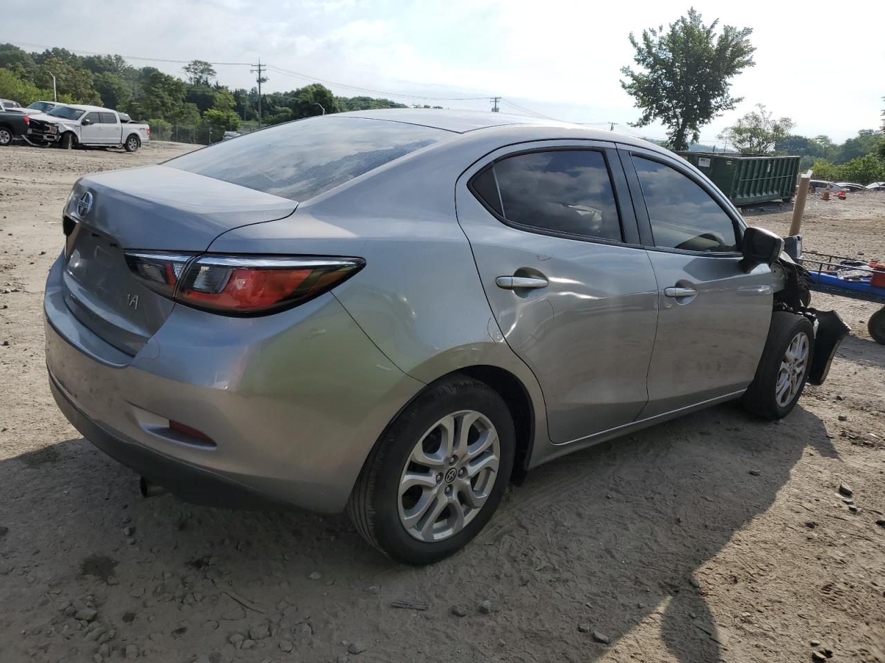 3MYDLBZV5GY145121 2016 Toyota Scion Ia