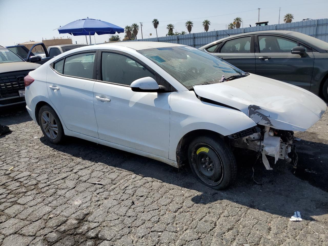 2020 Hyundai Elantra Sel vin: 5NPD84LF8LH560583