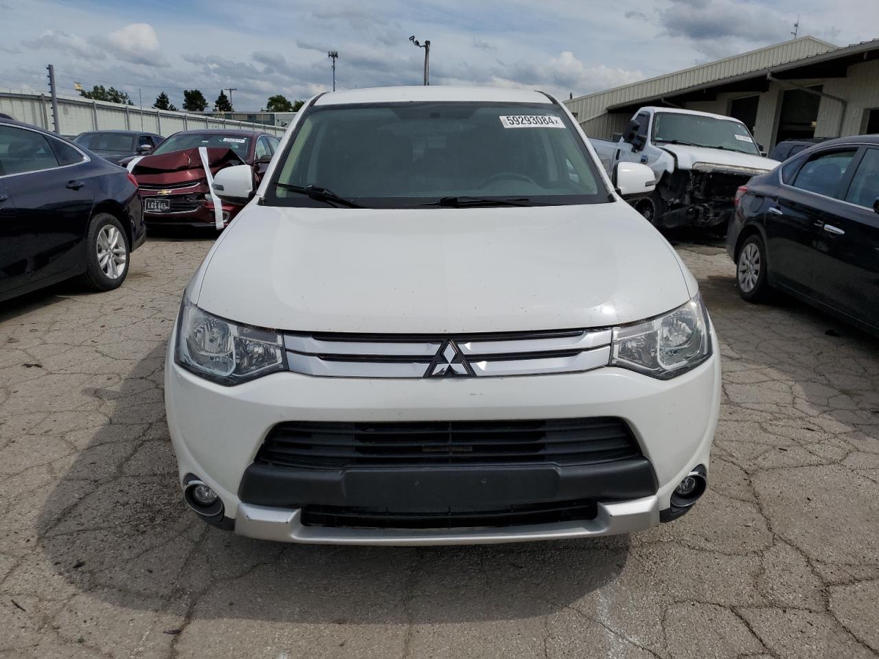 JA4AD3A31FZ004964 2015 Mitsubishi Outlander Se