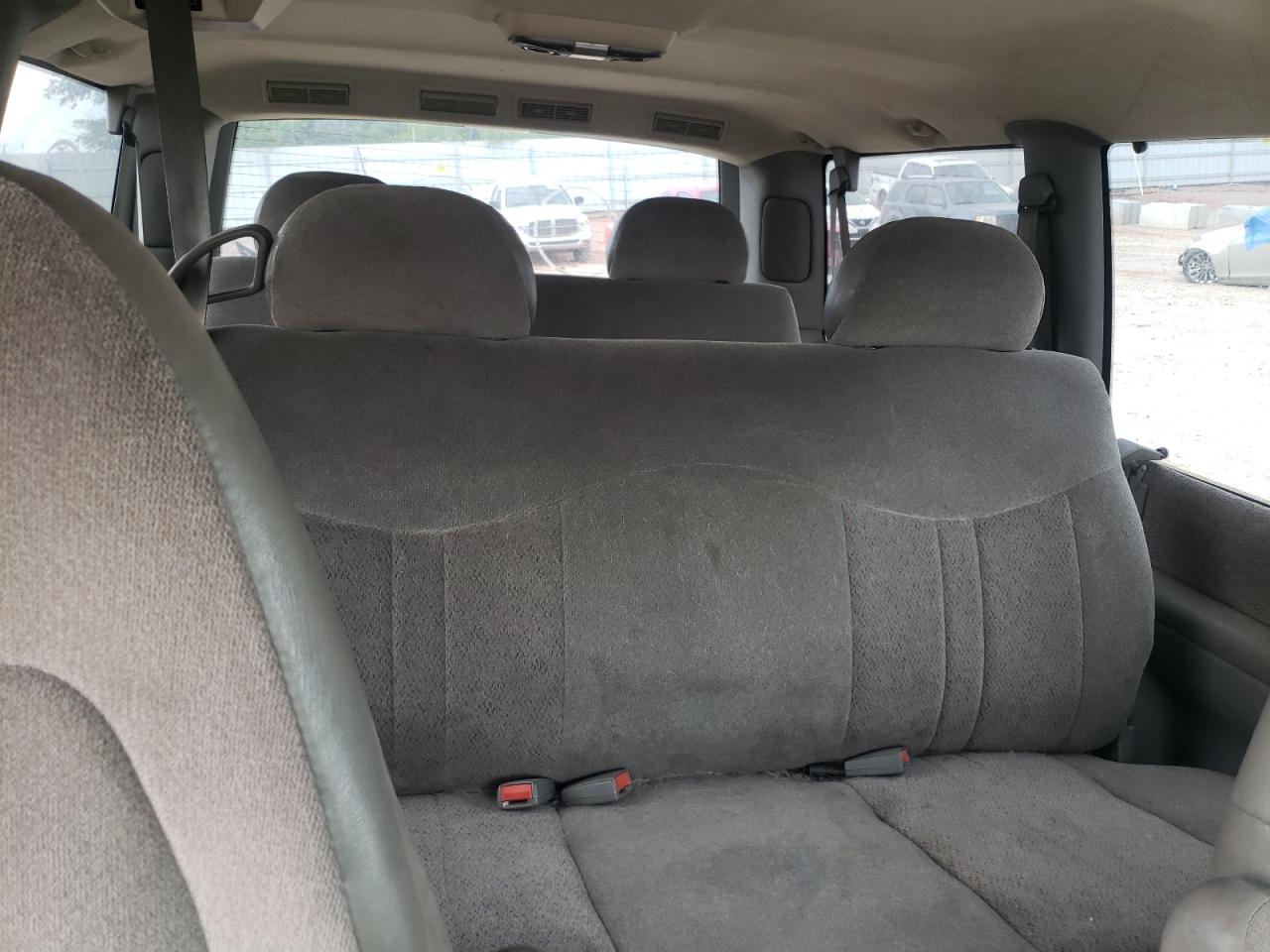 1GNEL19WX1B138930 2001 Chevrolet Astro