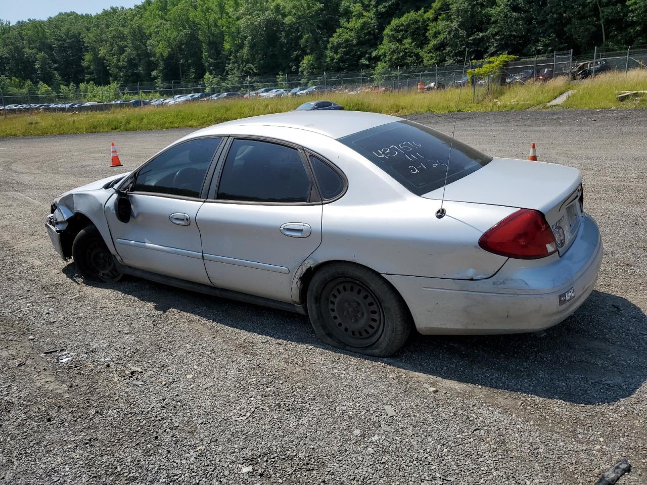 1FAFP52U63G124181 2003 Ford Taurus Lx