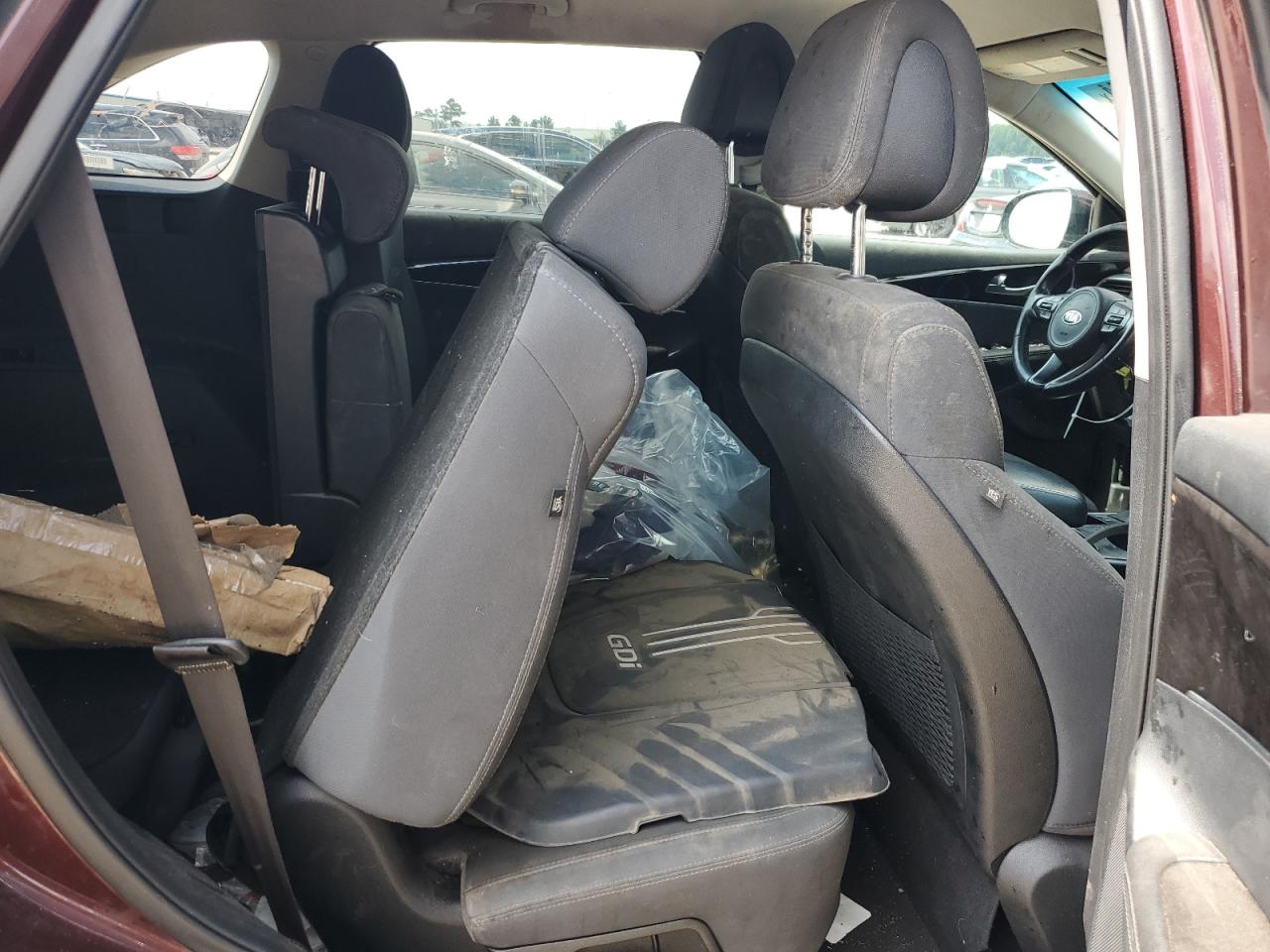 5XYPG4A50GG144681 2016 Kia Sorento Lx