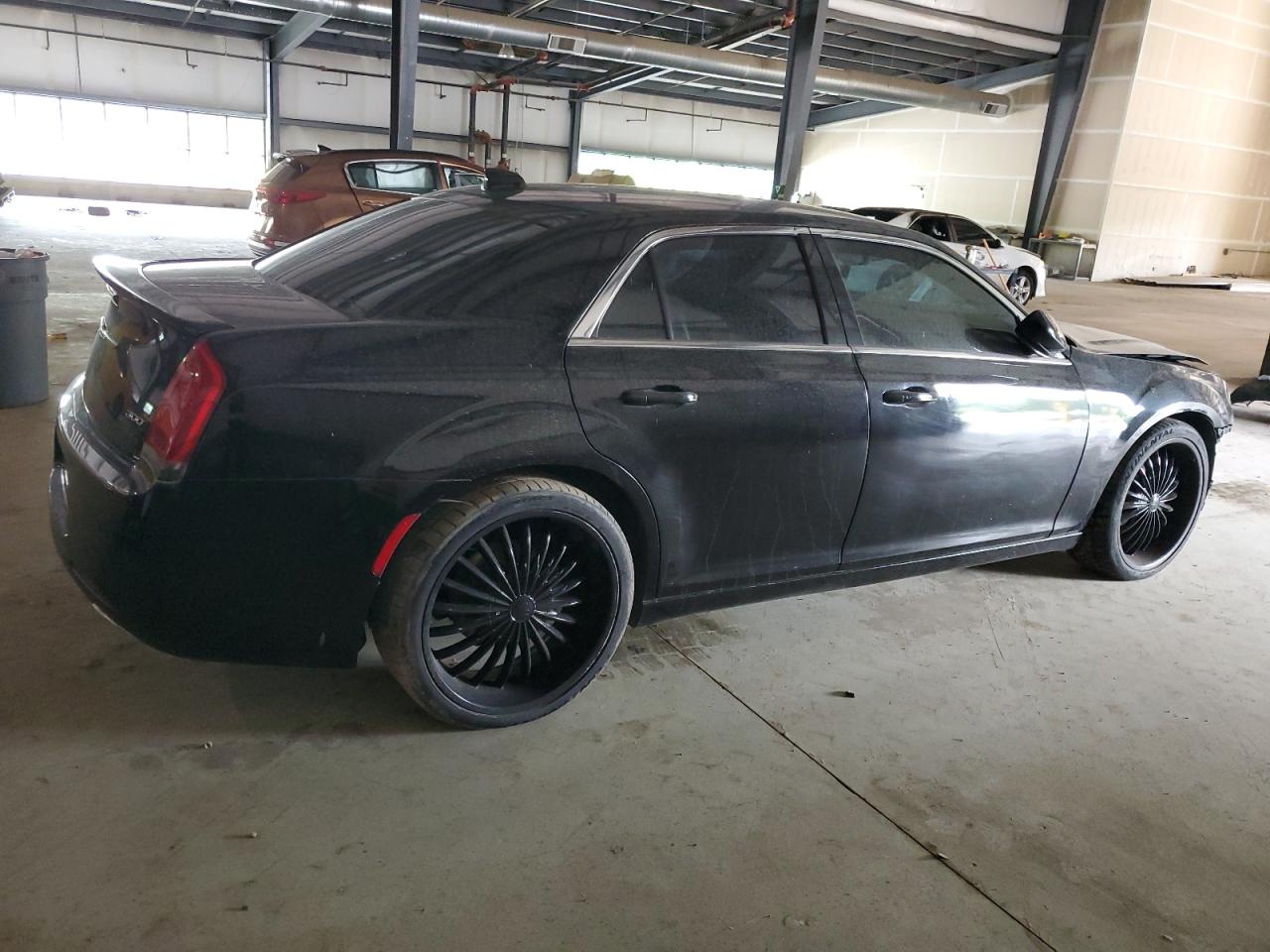 2C3CCAAG6FH898991 2015 Chrysler 300 Limited