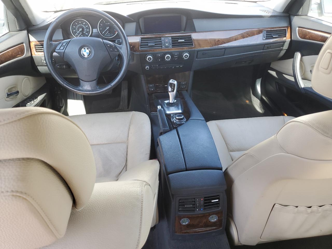 WBANU5C53AC128230 2010 BMW 528 I