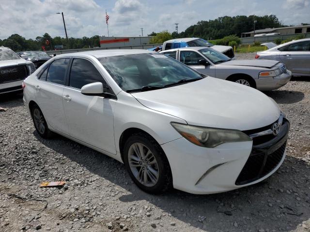 VIN 4T1BF1FK6HU291674 2017 Toyota Camry, LE no.4