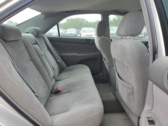 2004 Toyota Camry Le VIN: 4T1BE32K84U902335 Lot: 58579184