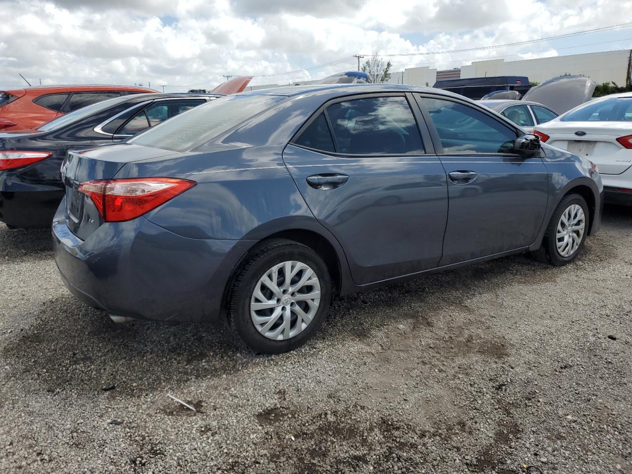 2T1BURHE2HC876071 2017 Toyota Corolla L