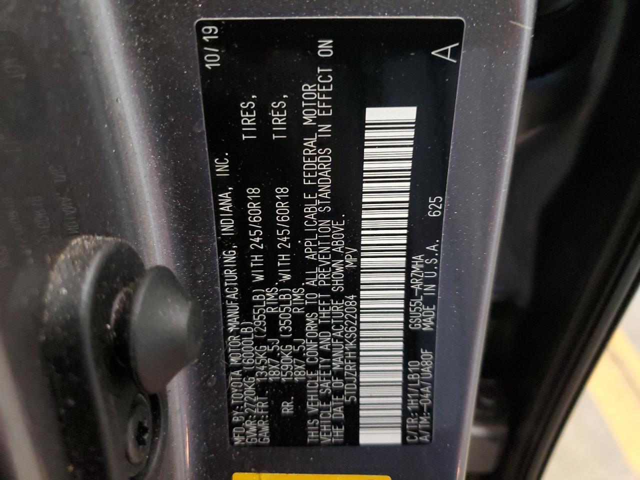 5TDJZRFH1KS622084 2019 Toyota Highlander Se