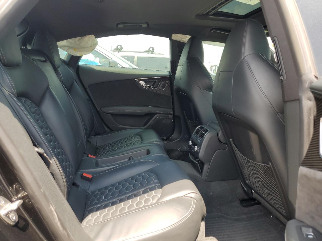 WUAW2AFC7GN903192 2016 Audi Rs7