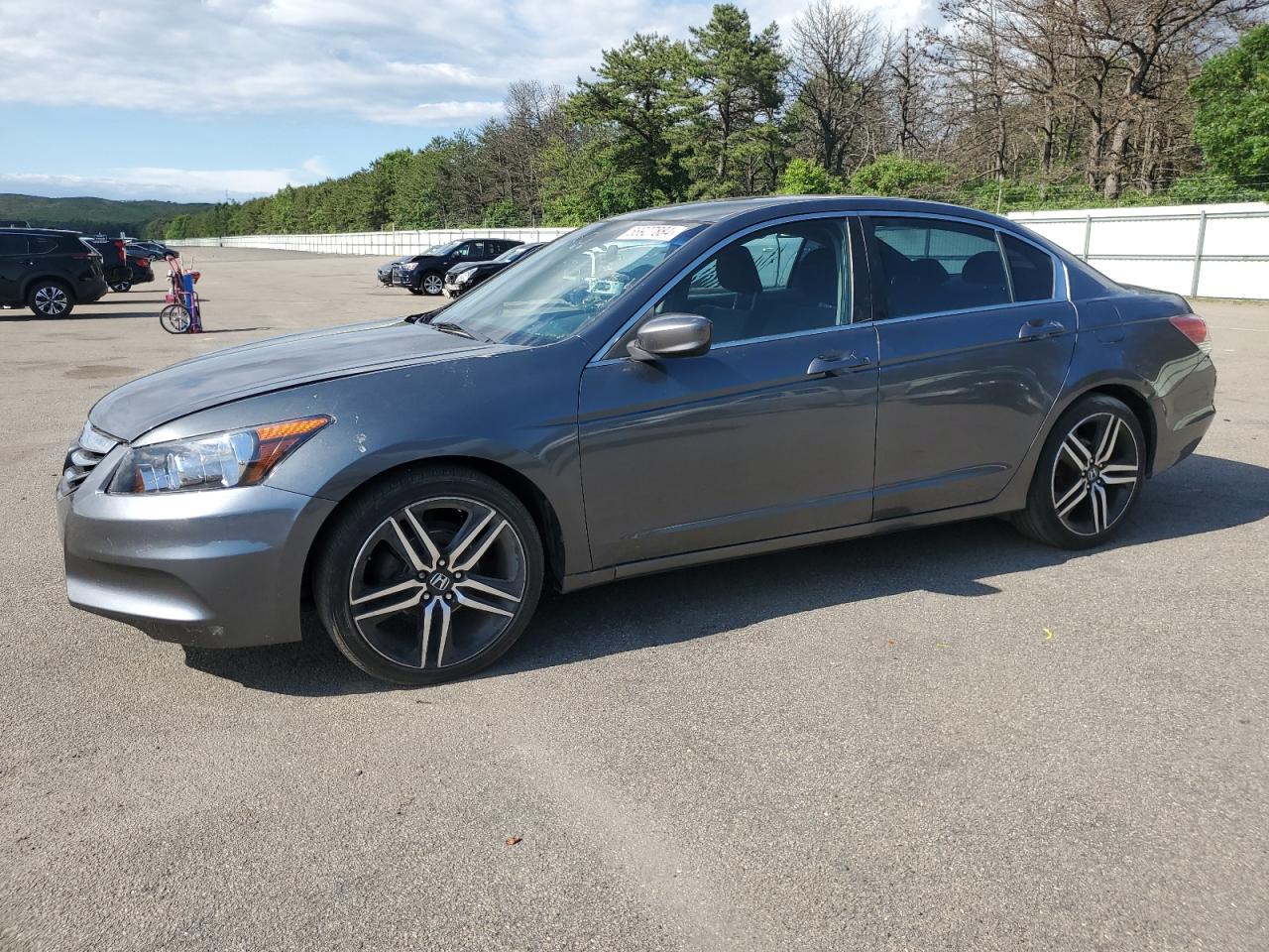 1HGCP2F37BA013297 2011 Honda Accord Lx