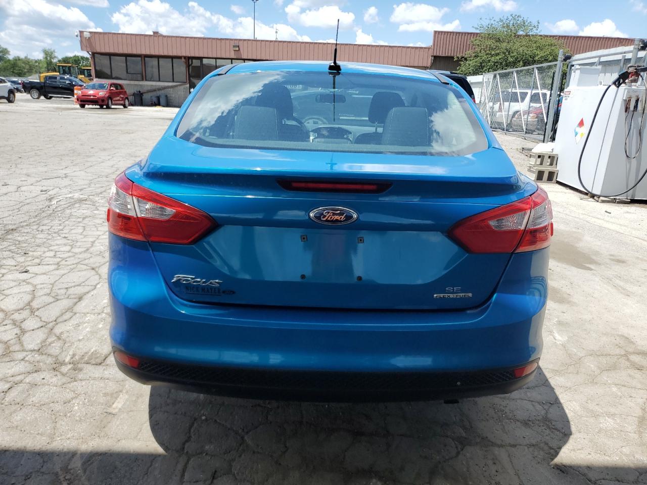 1FADP3F27EL379632 2014 Ford Focus Se